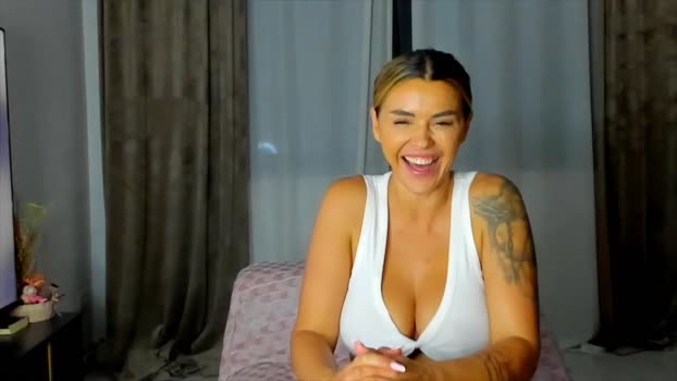 DJMonica MyFreeCams Female 22-04-2025