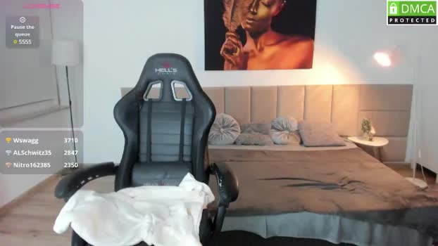 Daisyy MyFreeCams Female 21-04-2025