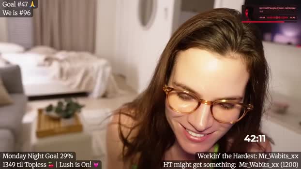 Gia_Hill MyFreeCams Female 22-04-2025