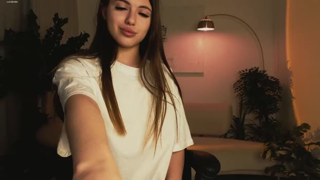 aryamirelle Chaturbate Female 22-04-2025