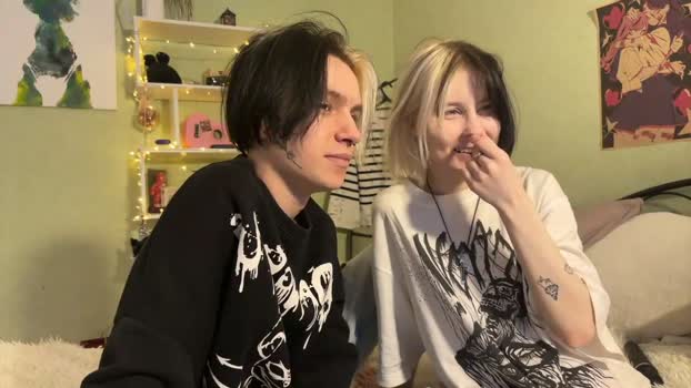 veryraretwins Chaturbate Couple 22-04-2025