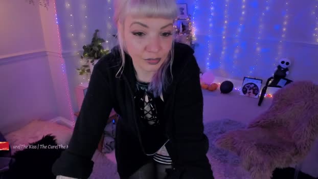 LunaWolfie MyFreeCams Female 22-04-2025