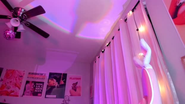 Scarletyoung MyFreeCams Female 23-04-2025