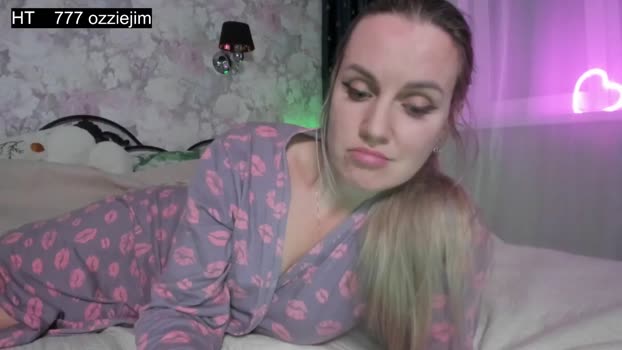 Spicy_Giraffe MyFreeCams Female 22-04-2025