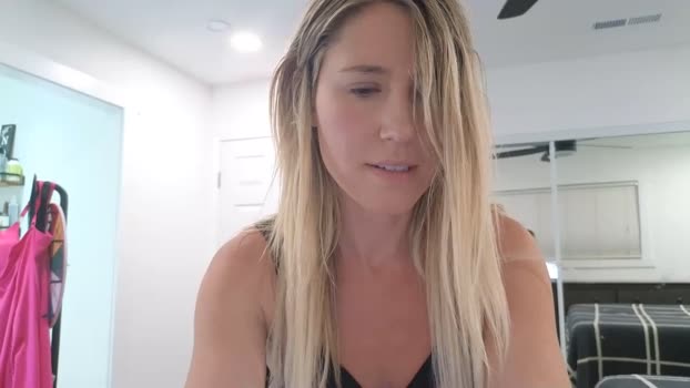 blond_milf MyFreeCams Female 23-04-2025