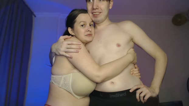hello_imkitty Chaturbate Couple 22-04-2025