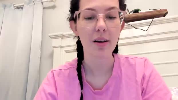 luvbugv MyFreeCams Female 23-04-2025