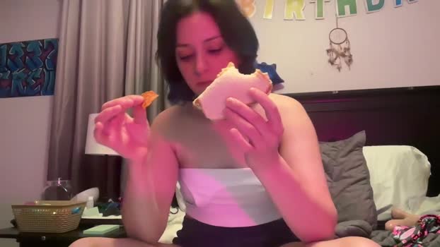 BirthdayBEACH MyFreeCams Female 24-04-2025