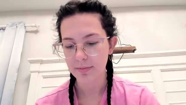 luvbugv MyFreeCams Female 23-04-2025