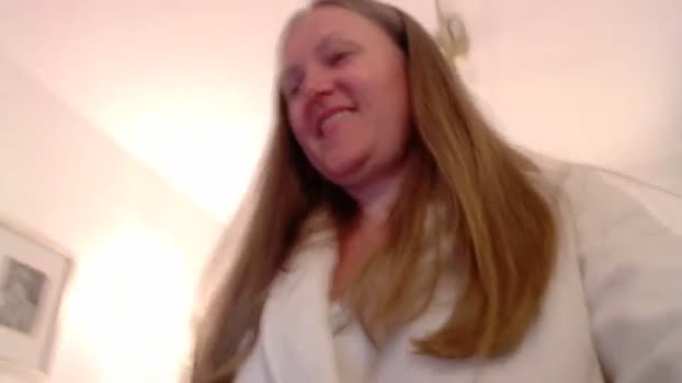 JustLily MyFreeCams Female 24-04-2025