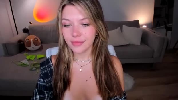 Just_Vi MyFreeCams Female 25-04-2025