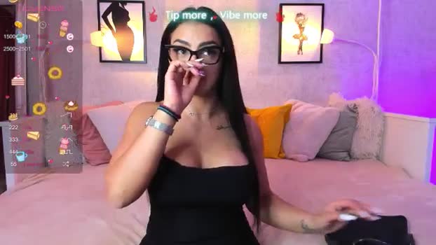 LindsayDee MyFreeCams Female 24-04-2025