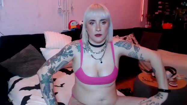 axehallow MyFreeCams Female 24-04-2025