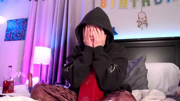 BirthdayBEACH MyFreeCams Female 26-04-2025