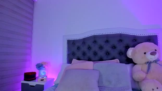 SweetMar23 MyFreeCams Female 26-04-2025