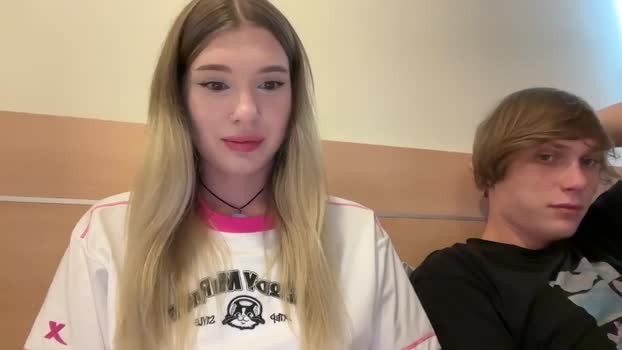 glockoffrog Chaturbate Couple 26-04-2025