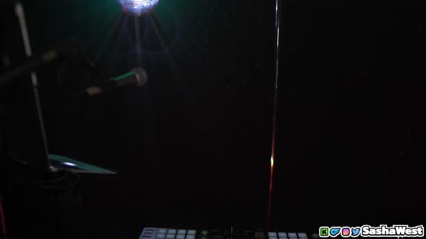 neomotoko Chaturbate Couple 26-04-2025