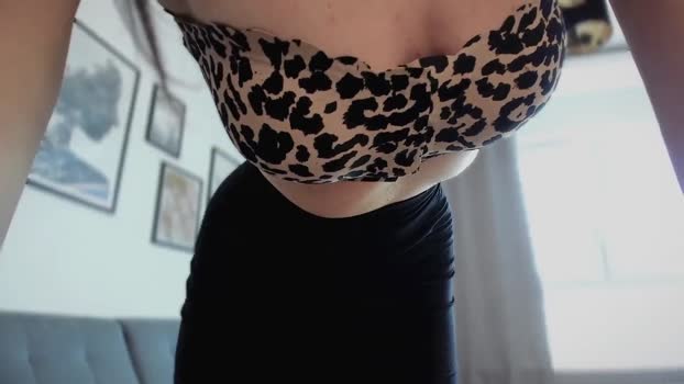 Amber_Fry MyFreeCams Female 27-04-2025