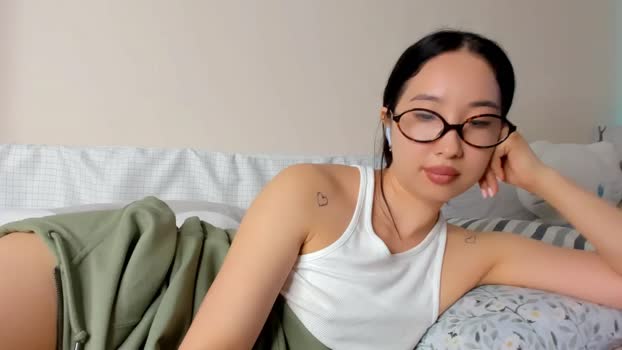 FeralBerry66 MyFreeCams Female 27-04-2025