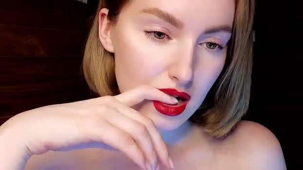 Red_Lips_Girl MyFreeCams Female 27-04-2025