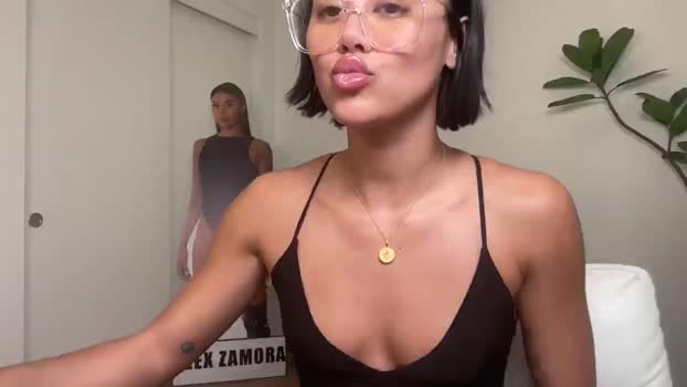 alexzamora MyFreeCams Female 28-04-2025