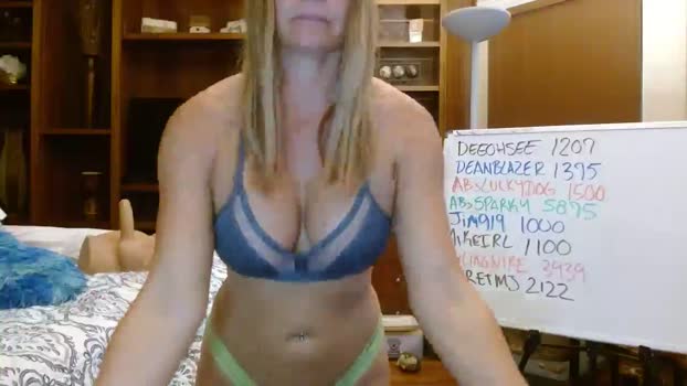 Autumn_Blonde MyFreeCams Female 29-04-2025