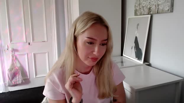 British_Cutie MyFreeCams Female 28-04-2025