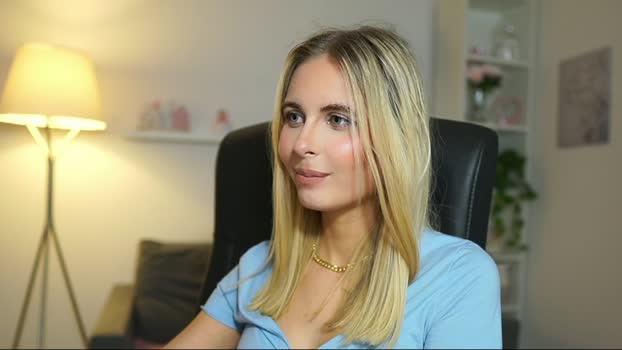 Catecrago_ MyFreeCams Female 28-04-2025