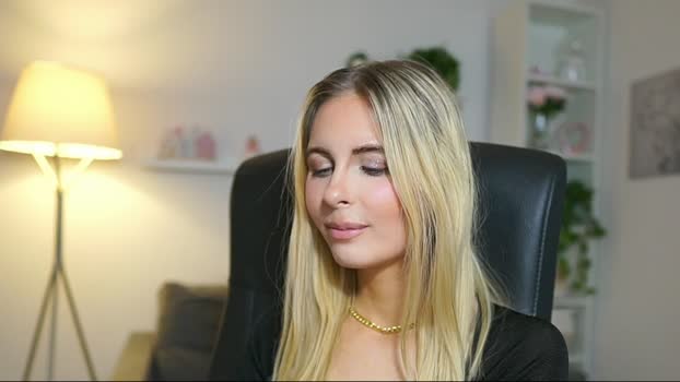 Catecrago_ MyFreeCams Female 29-04-2025