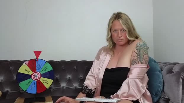 SkylarHealix MyFreeCams Female 28-04-2025