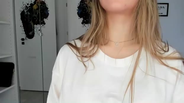 Vickyy99 MyFreeCams Female 29-04-2025