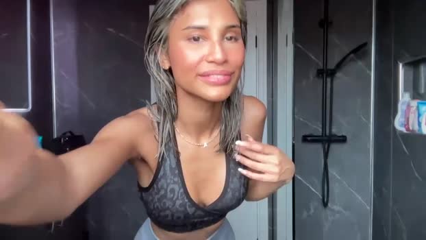 aniishaa Chaturbate Female 29-04-2025