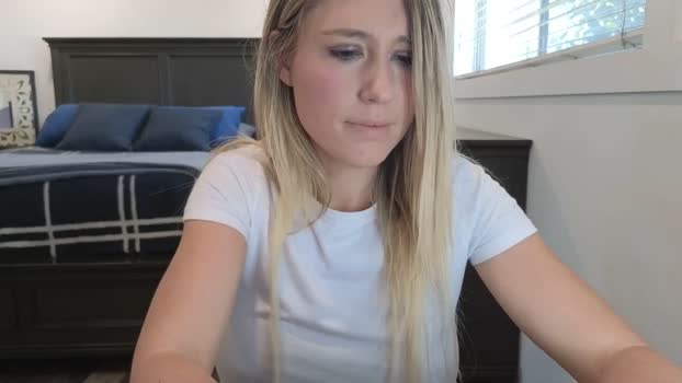 blond_milf MyFreeCams Female 28-04-2025