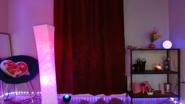 DaniSlice MyFreeCams Female 30-04-2025