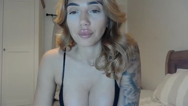 EnglishRose3 MyFreeCams Female 30-04-2025