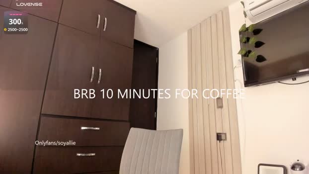 Missbaby8 MyFreeCams Female 30-04-2025