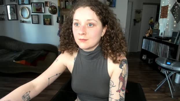 peachyqueen_ MyFreeCams Female 30-04-2025