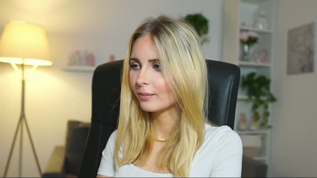 Catecrago_ MyFreeCams Female 01-05-2025