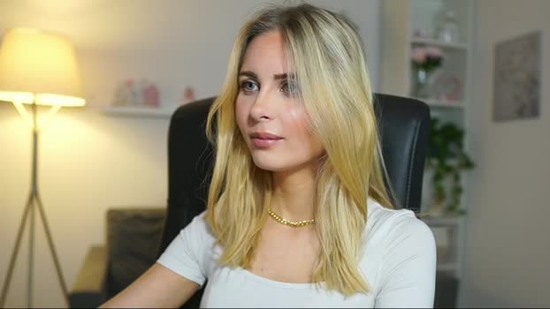 Catecrago_ MyFreeCams Female 01-05-2025