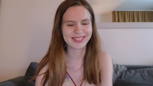 Yuri_elfie MyFreeCams Female 01-05-2025