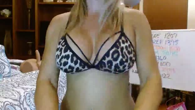 Autumn_Blonde MyFreeCams Female 02-05-2025