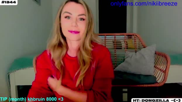 BubblyTrouble MyFreeCams Female 01-05-2025