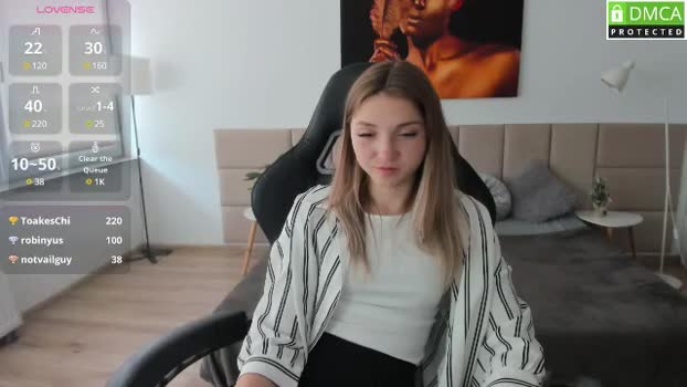 Daisyy MyFreeCams Female 02-05-2025