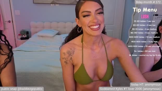 KylieNicole MyFreeCams Female 02-05-2025