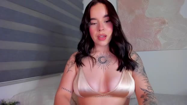 Marilyn___ MyFreeCams Female 02-05-2025