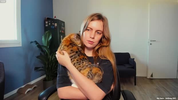 Personage MyFreeCams Female 02-05-2025