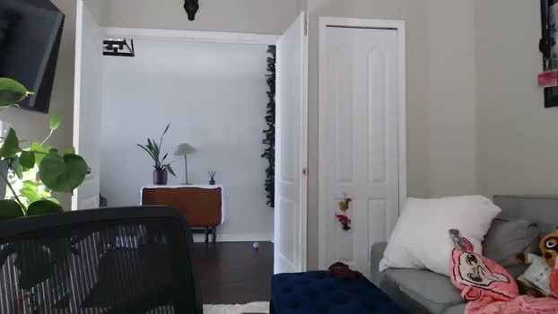 Sarah_Stark MyFreeCams Female 02-05-2025