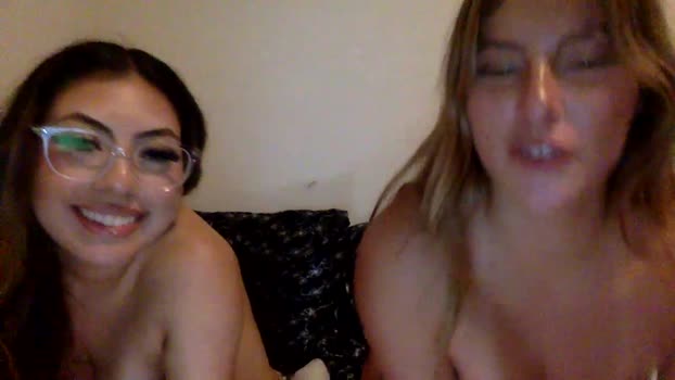 saraluvvs Chaturbate Female 02-05-2025