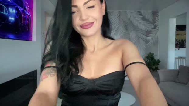 BellaDiana MyFreeCams Female 03-05-2025