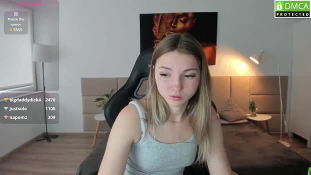 Daisyy MyFreeCams Female 02-05-2025